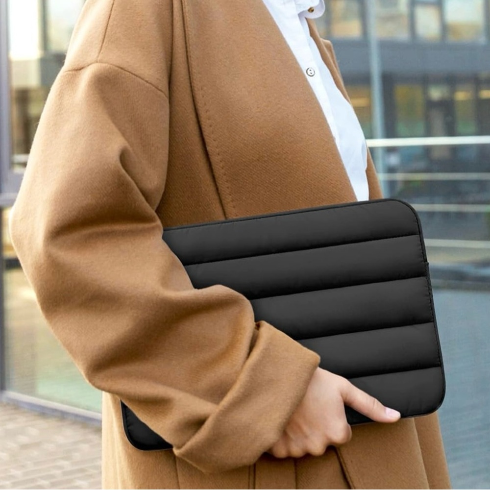13” black puffer protective laptop sleeve NEW